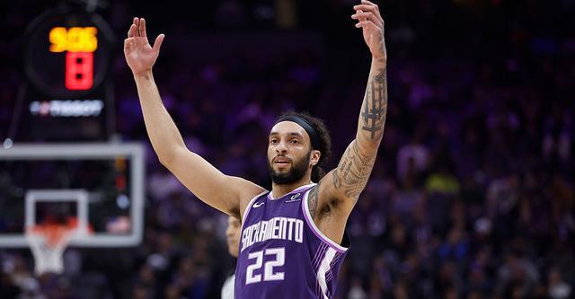 开云-卡特末节狂轰22分造逆转 国王主场送步行者10连败