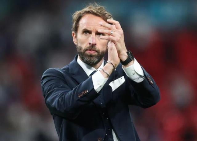 kaiyun-索斯盖特：点球队员完全由我决定 更衣室痛苦万分